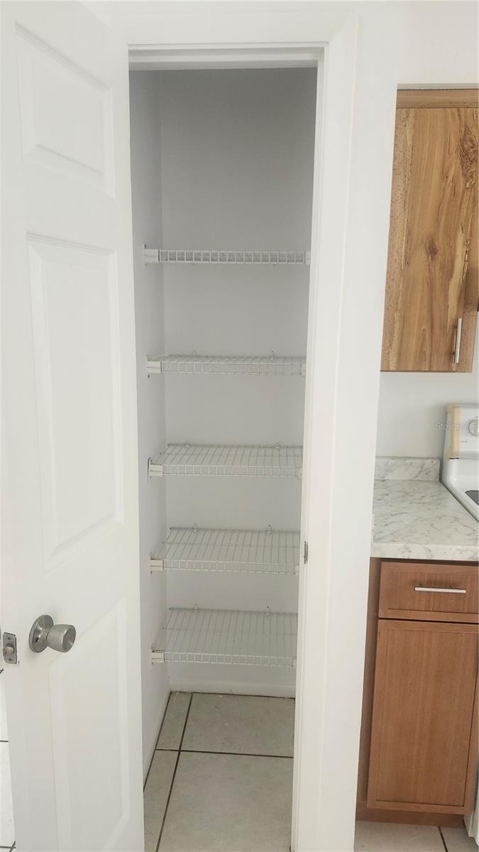 DELTONA LAKES UNIT 44 - Residential Lease