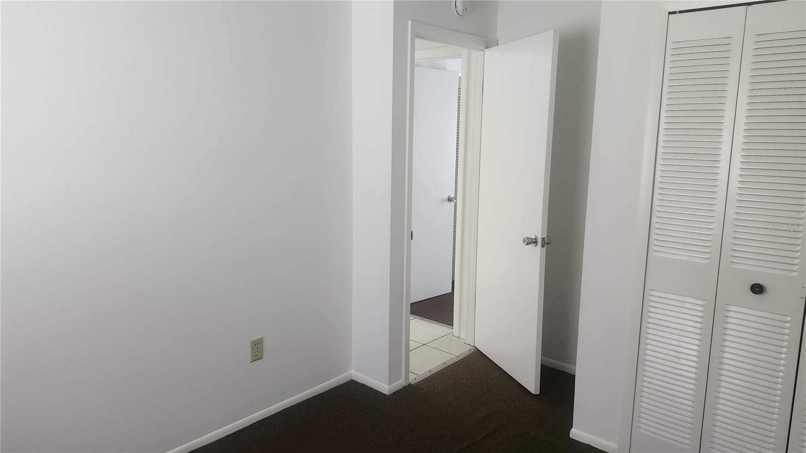 DELTONA LAKES UNIT 44 - Residential Lease