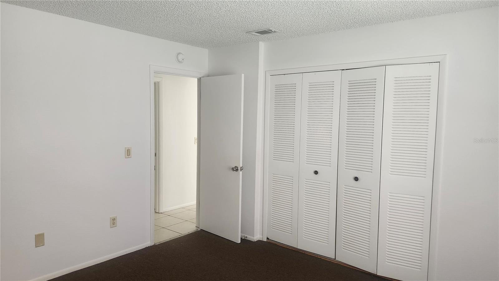 DELTONA LAKES UNIT 44 - Residential Lease