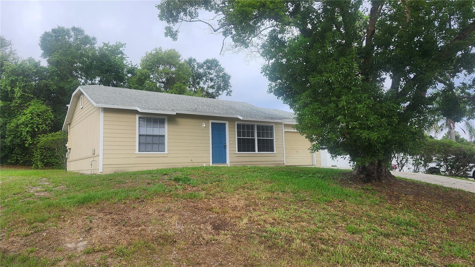 DELTONA LAKES UNIT 44 - Residential Lease