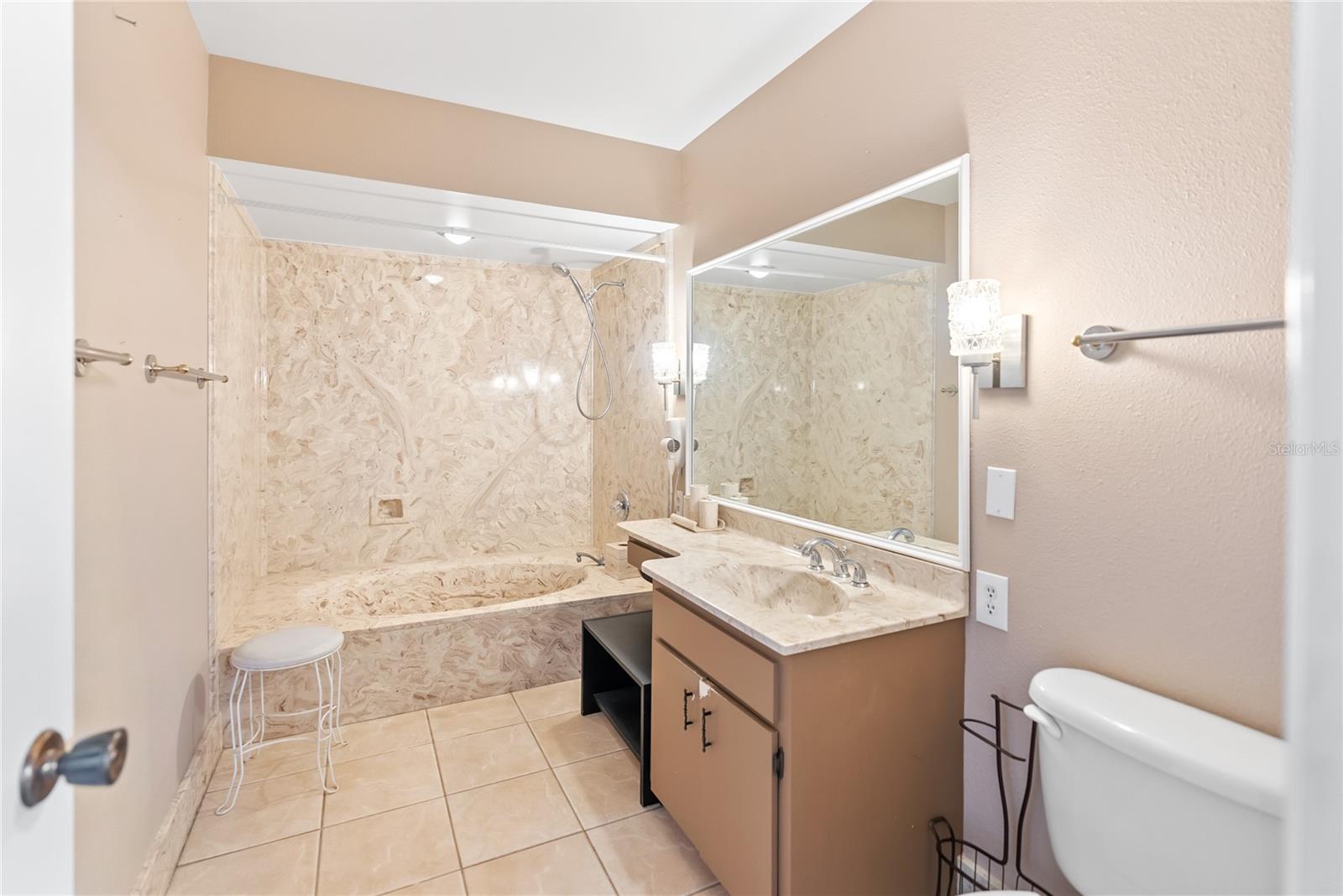 MORTON VILLAGE - Residential
