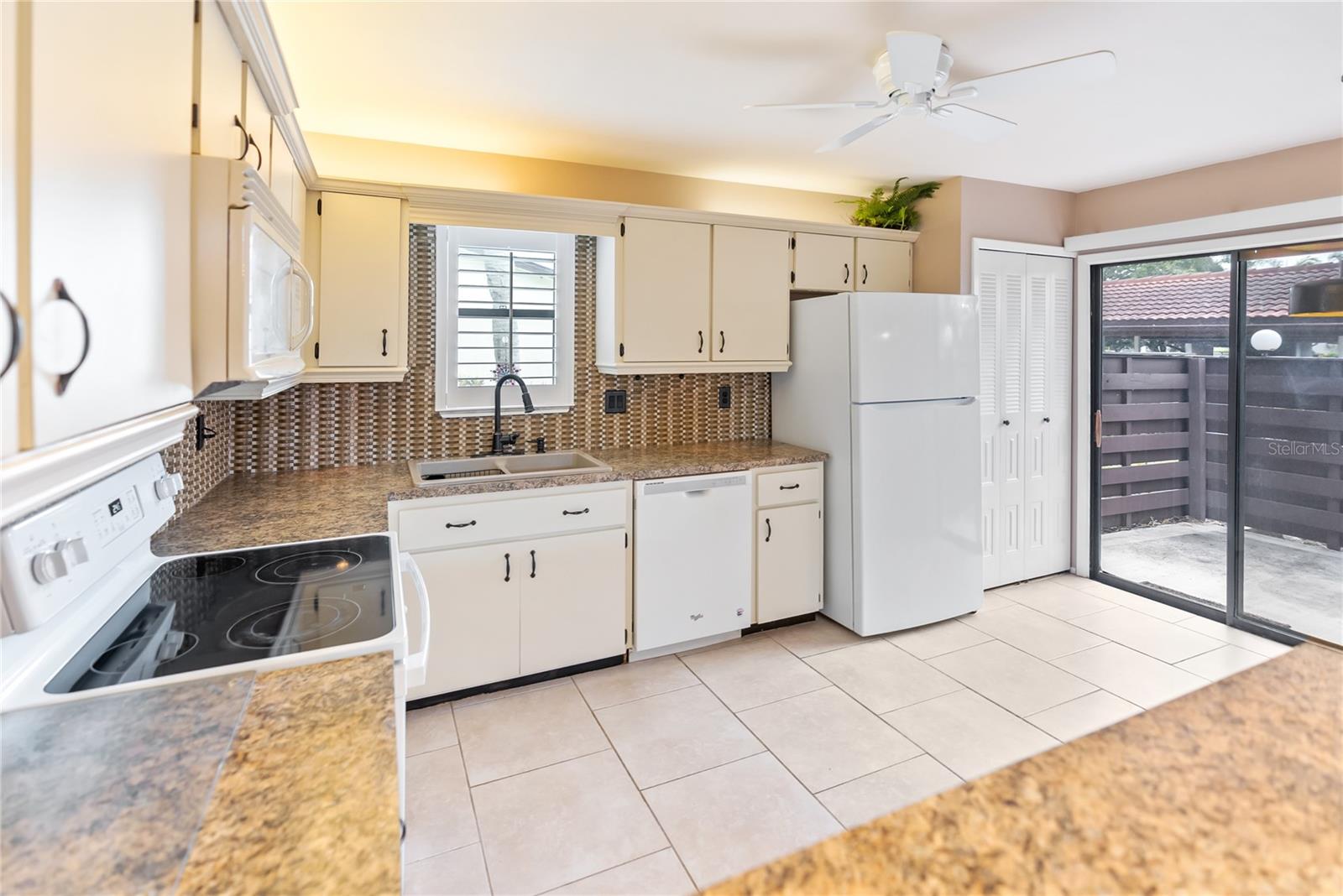 MORTON VILLAGE - Residential