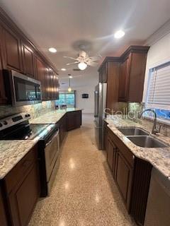 DAVIS ISLANDS PB10 PG52 TO 57 - Residential Lease