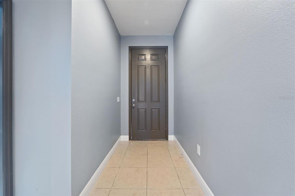 Photo of 11006 Tahiti Isle Lane, Tampa, FL 33647 (MLS # TB8386522)