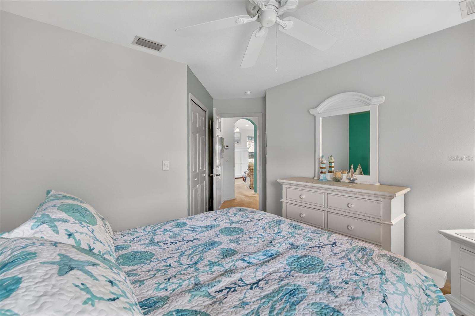 ROYAL HIGHLANDS PH 02 LT 992 ORB 1976 PG 173 - Residential