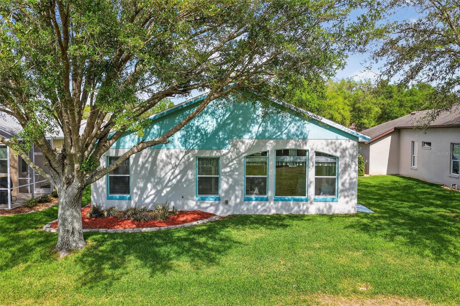 ROYAL HIGHLANDS PH 02 LT 992 ORB 1976 PG 173 - Residential