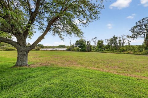 Tiny photo for 22149 Draw Bridge Drive, Leesburg, FL 34748 (MLS # G5110372)