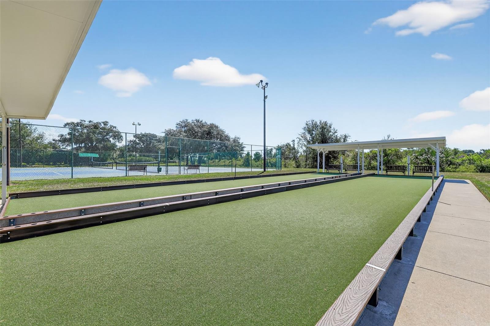 ROYAL HIGHLANDS PH 02 LT 992 ORB 1976 PG 173 - Residential