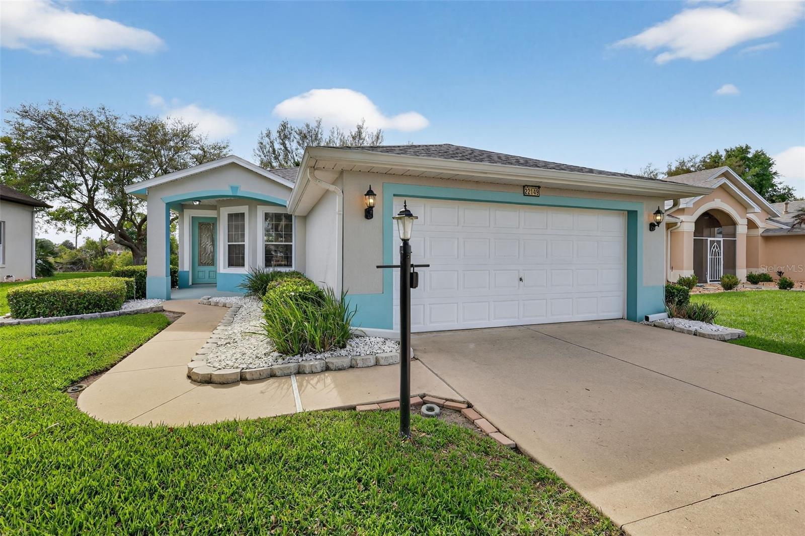 ROYAL HIGHLANDS PH 02 LT 992 ORB 1976 PG 173 - Residential