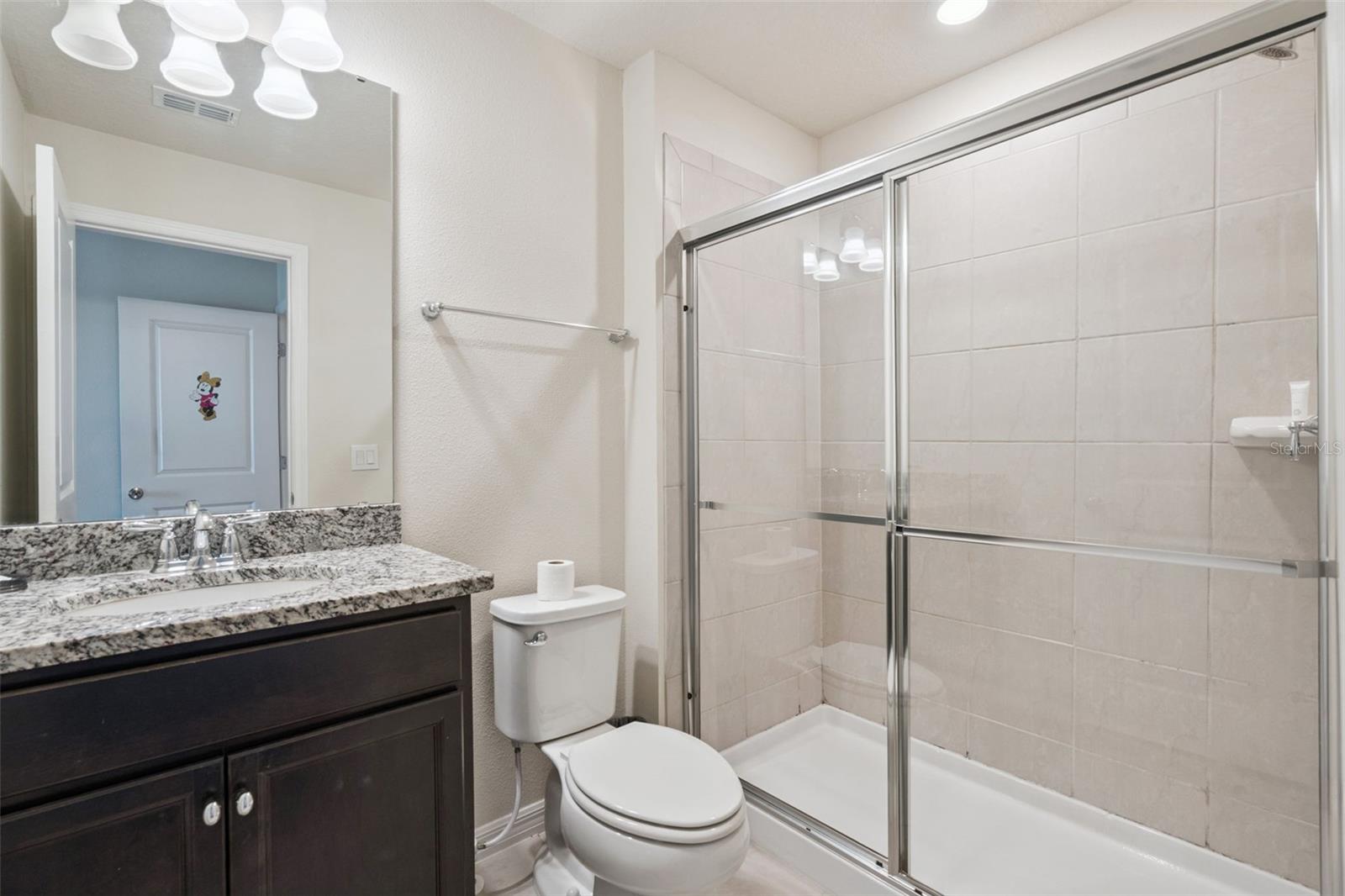 WINDSOR ISLAND RESIDENCE PH 2A - Residential