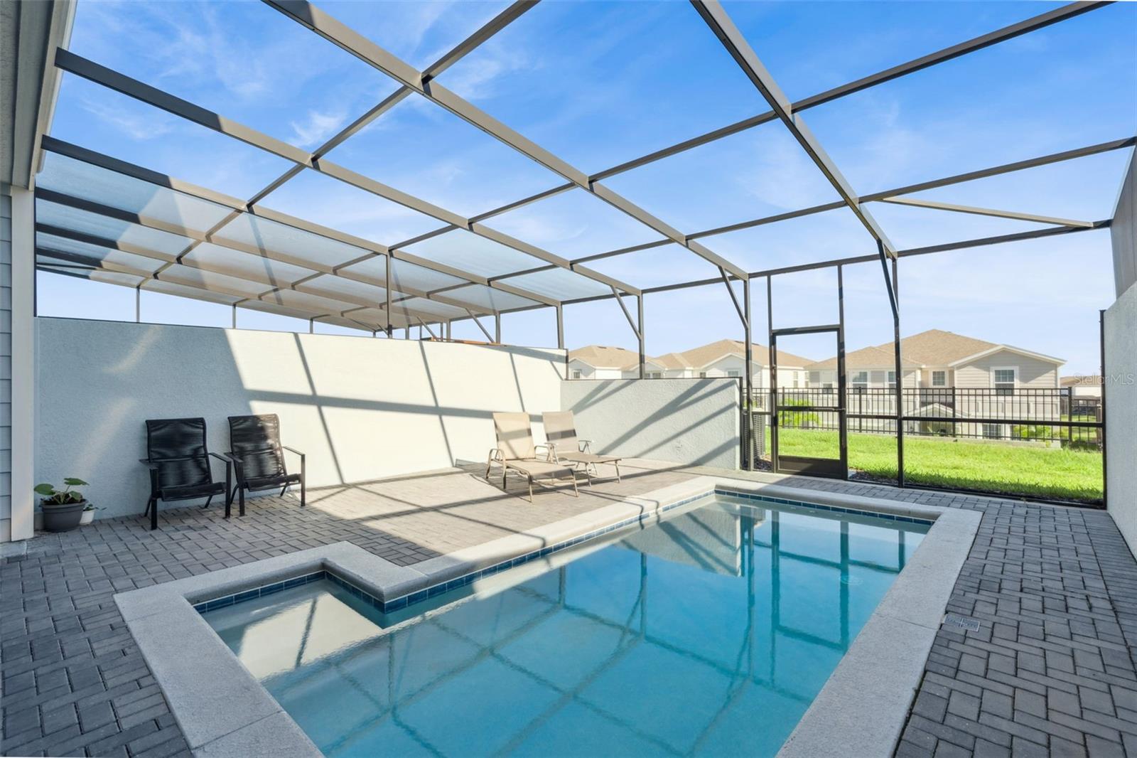 WINDSOR ISLAND RESIDENCE PH 2A - Residential