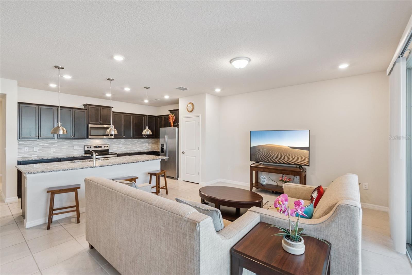 WINDSOR ISLAND RESIDENCE PH 2A - Residential