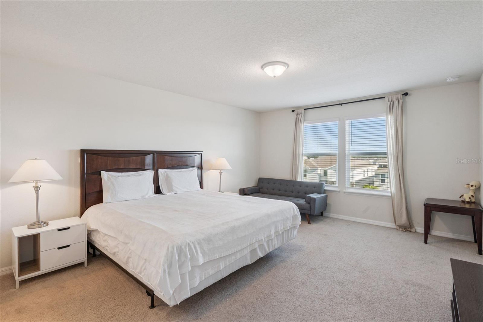 WINDSOR ISLAND RESIDENCE PH 2A - Residential