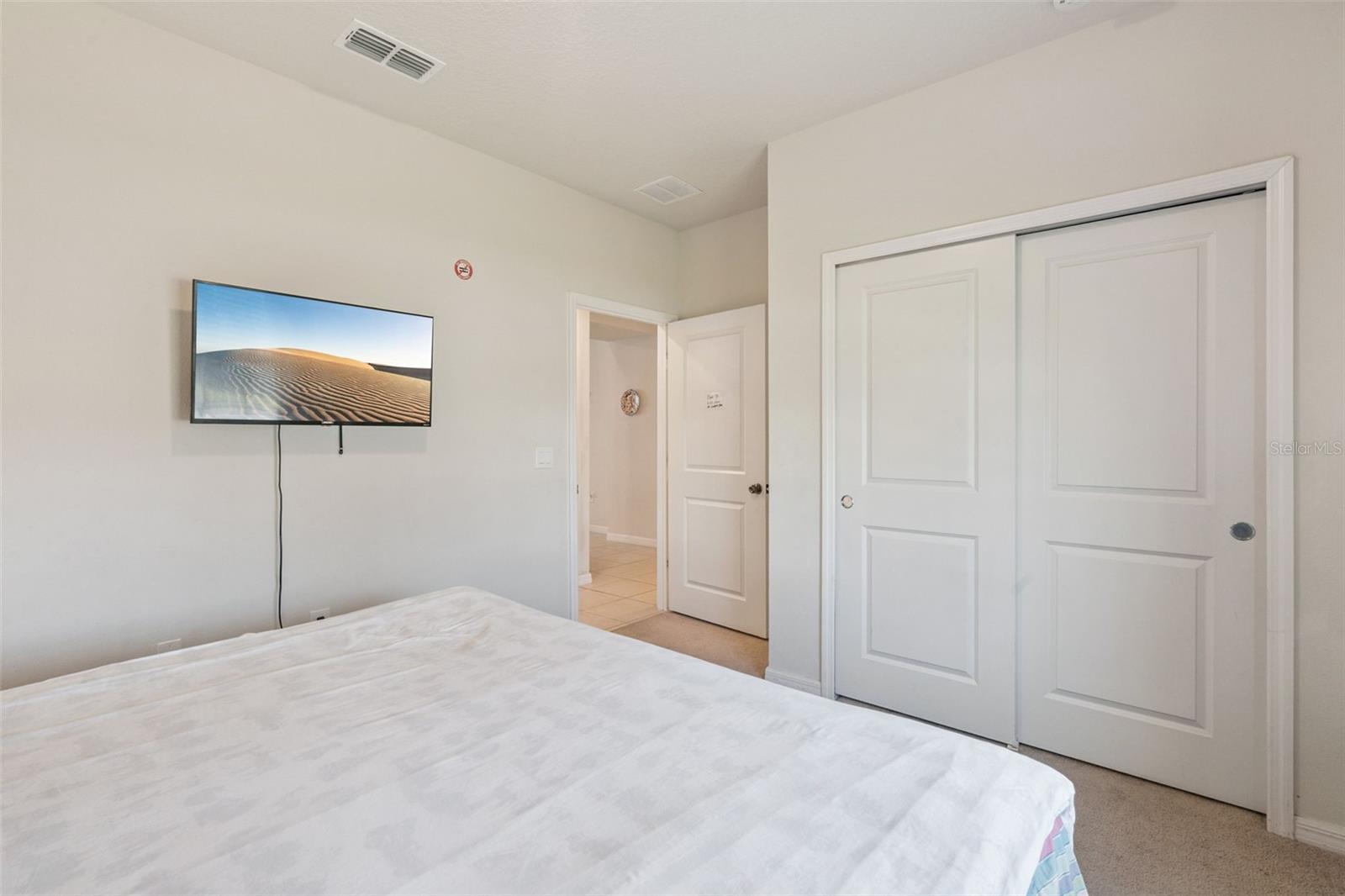 WINDSOR ISLAND RESIDENCE PH 2A - Residential