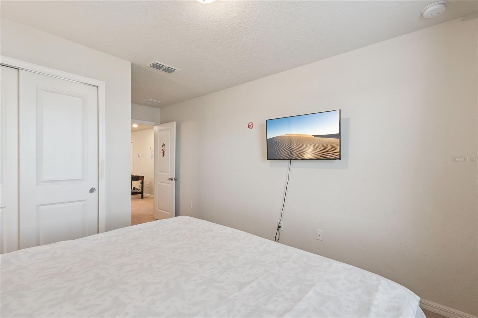 WINDSOR ISLAND RESIDENCE PH 2A - Residential