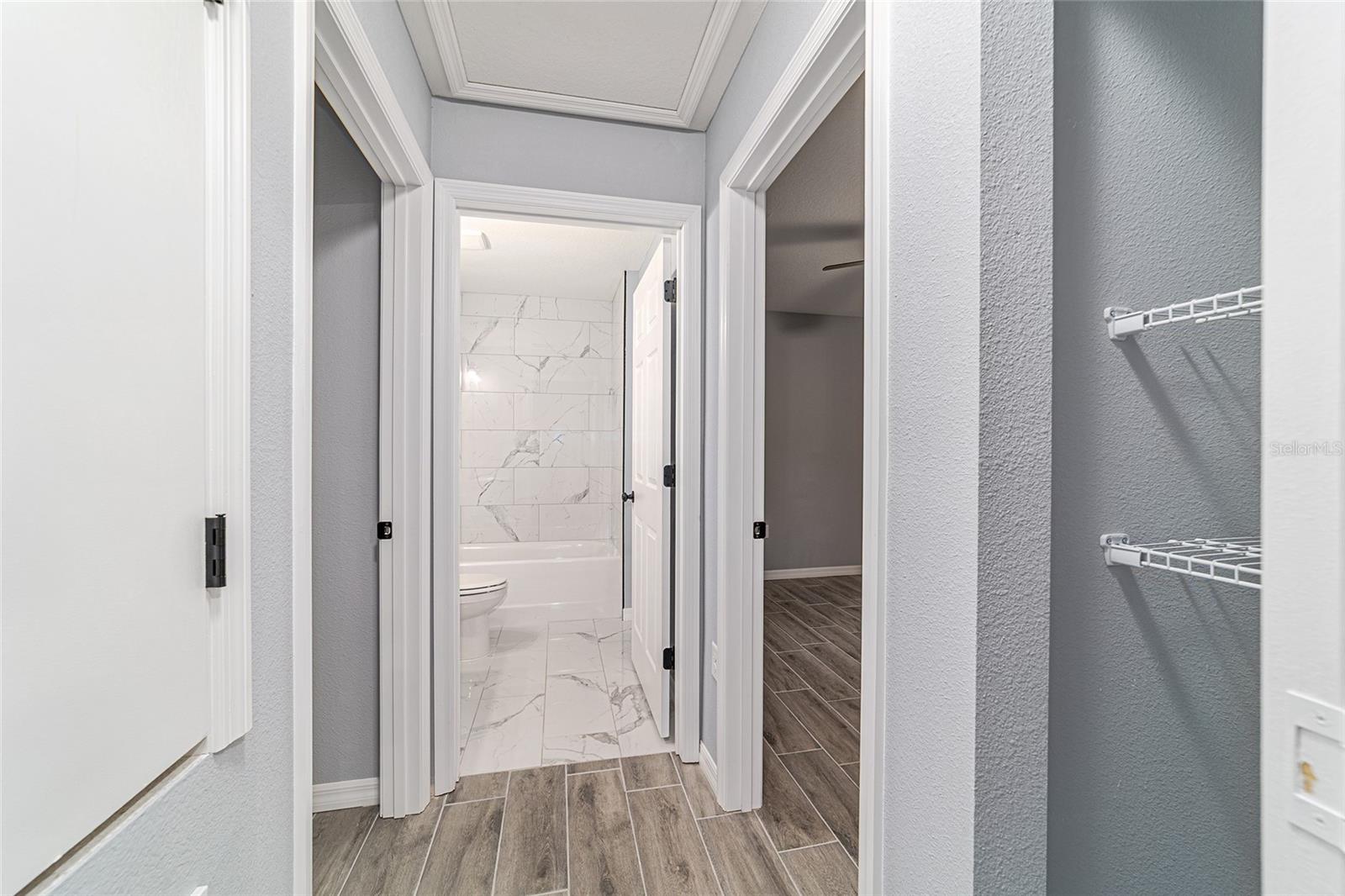 OCALA PARK ESTATE - Residential Lease