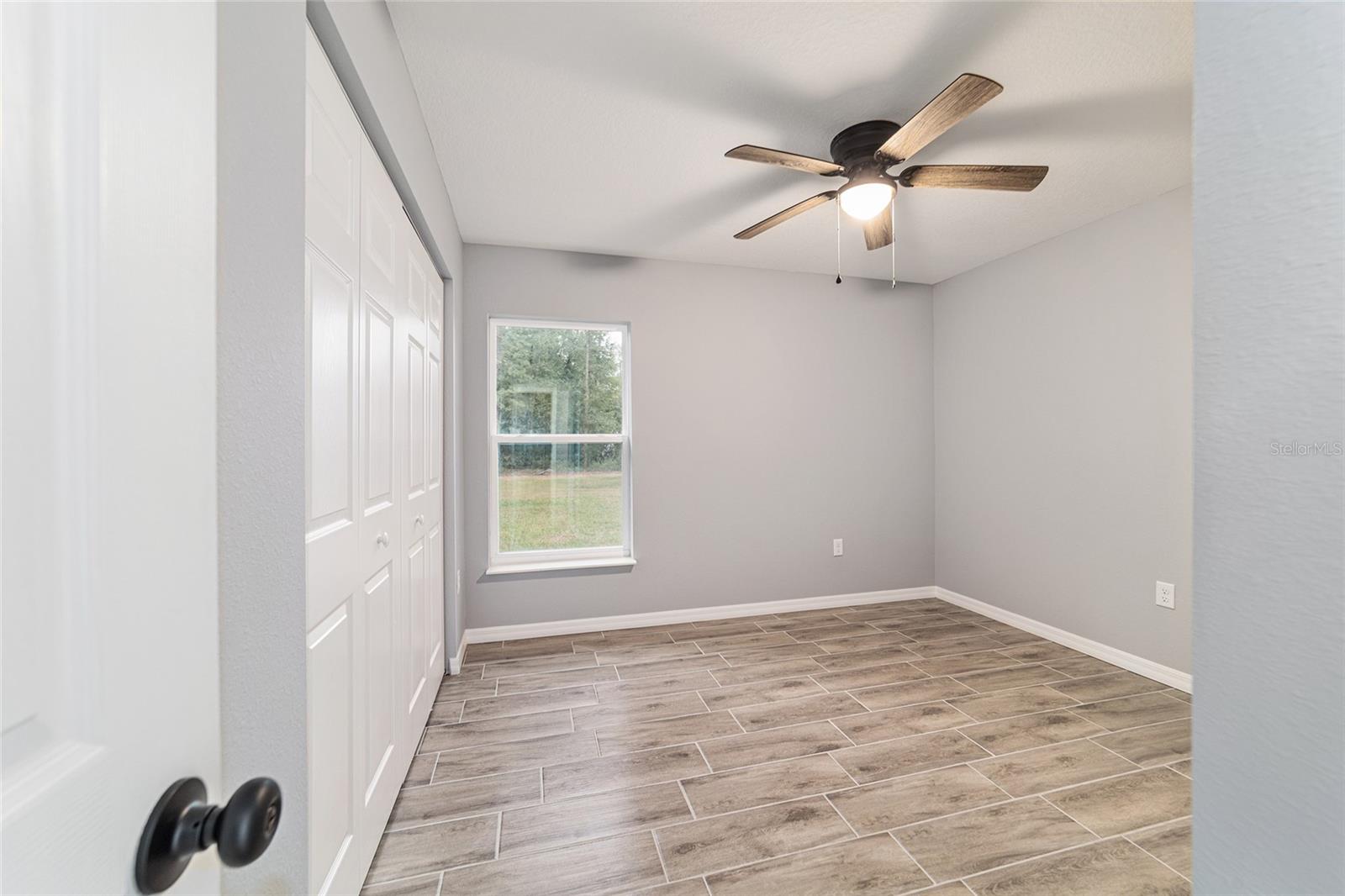 OCALA PARK ESTATE - Residential Lease