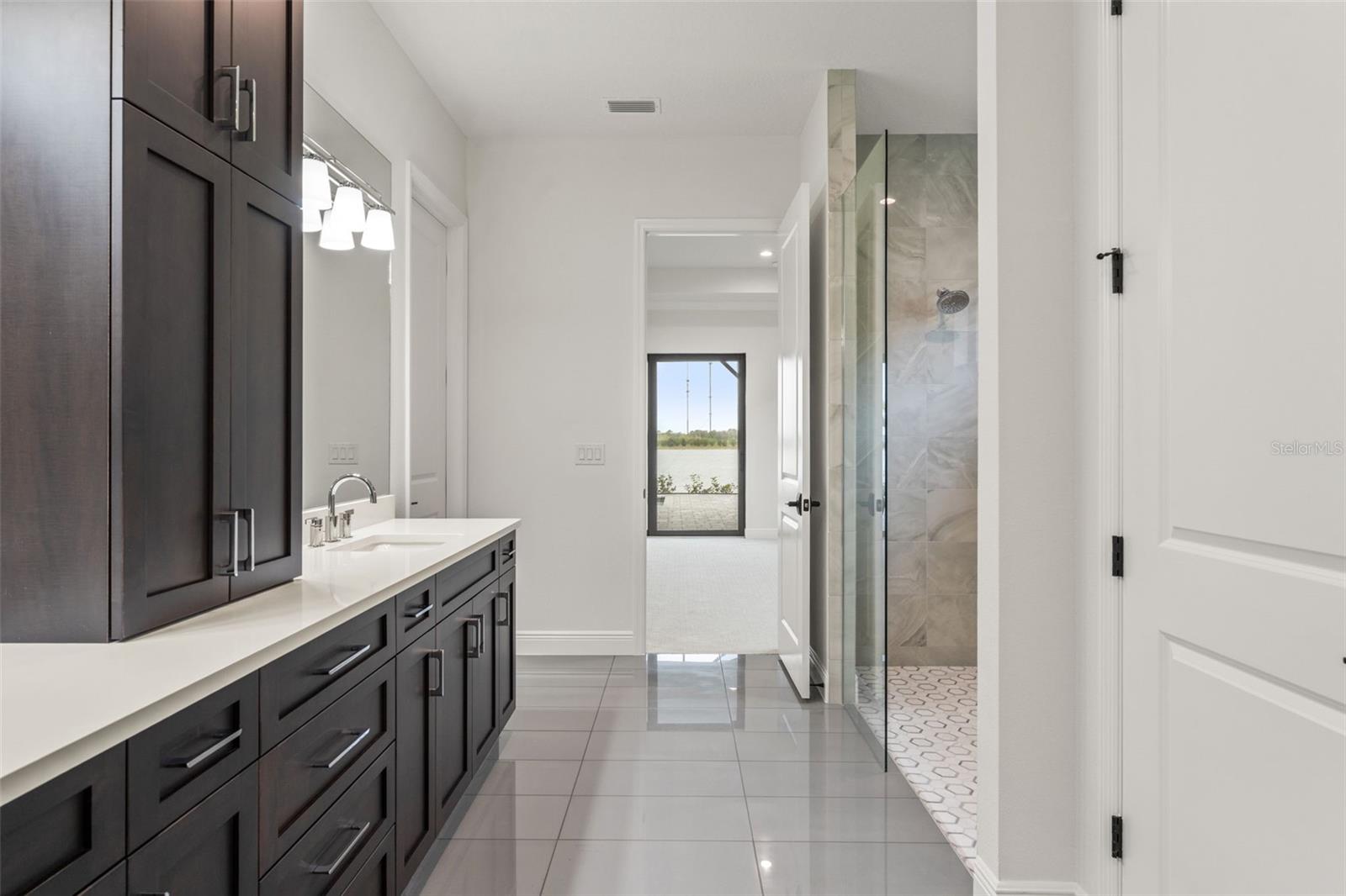 ARIA PHASE III - Residential