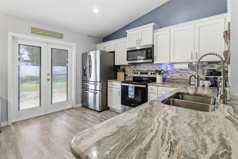 Tiny photo for 12193 SE 87th Terrace, Belleview, FL 34420 (MLS # G5112666)