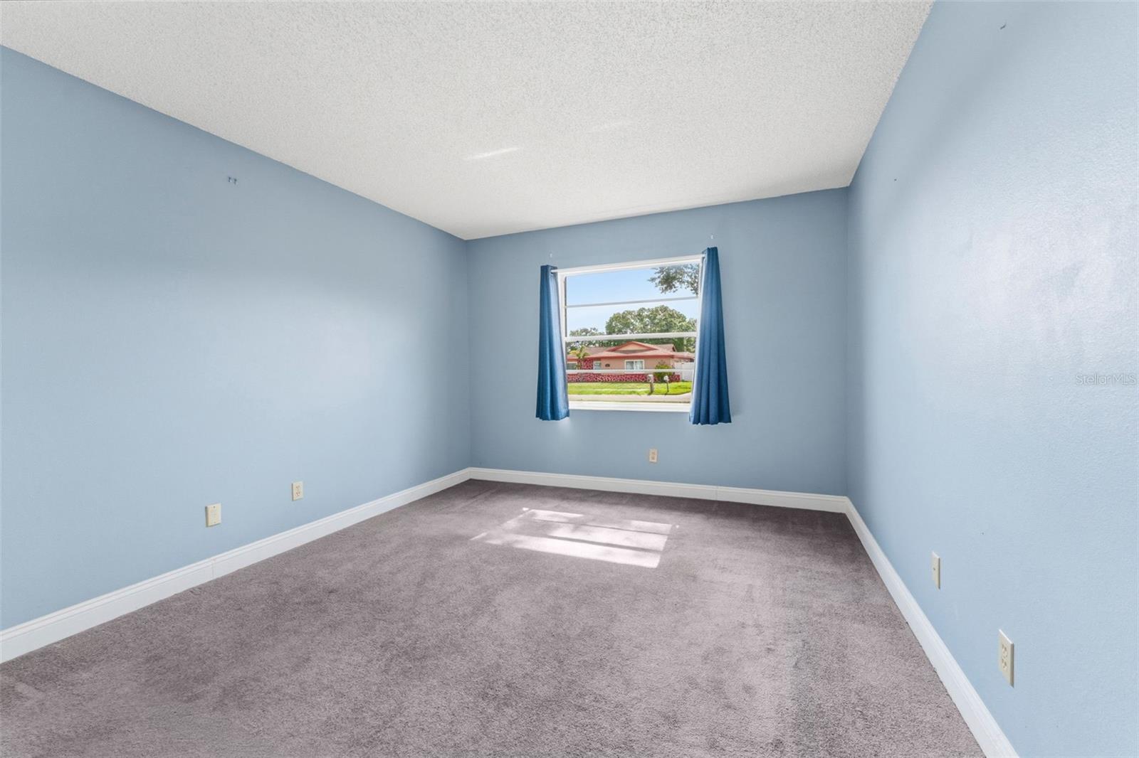 HARBOR PALMS UNIT ELEVEN - Residential