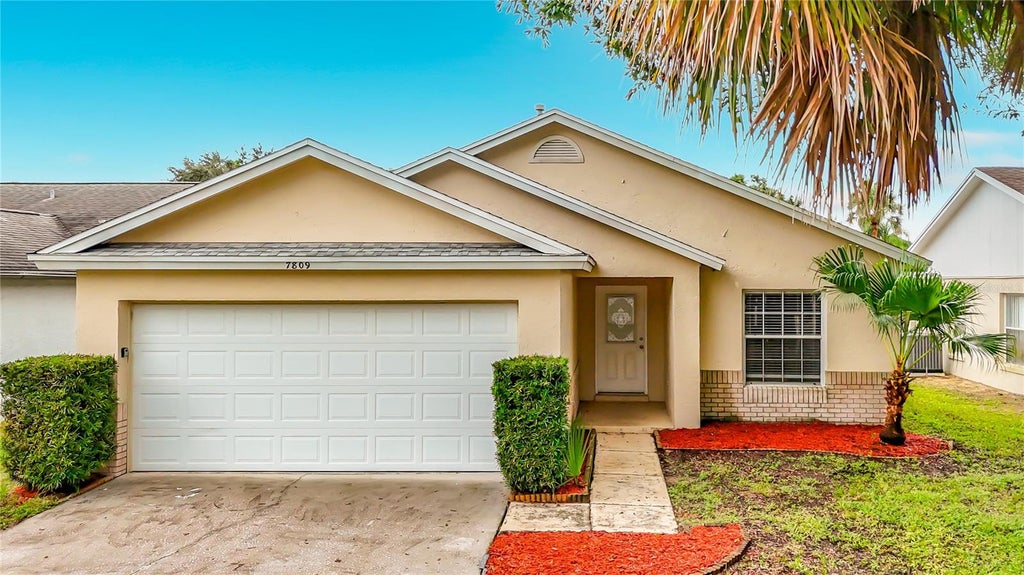 Photo of 7809 Turkey Oak Lane, Kissimmee, FL 34747 (MLS # C7531829)