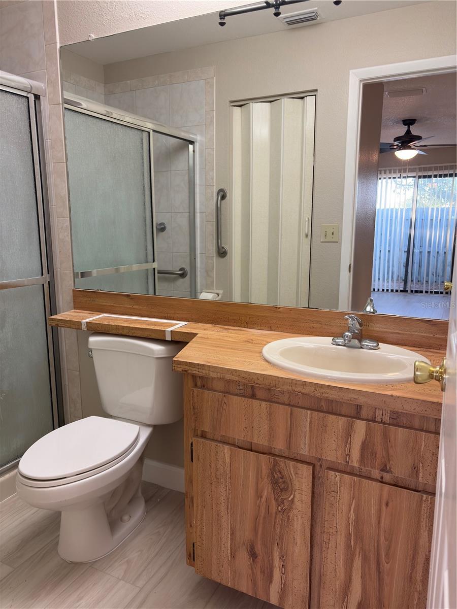 BELLE OAK VILLAS - Residential