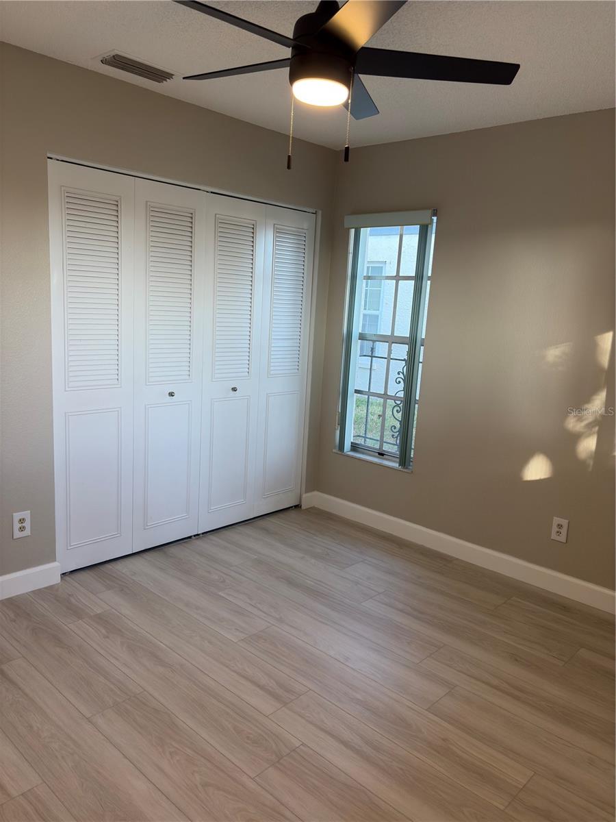 BELLE OAK VILLAS - Residential