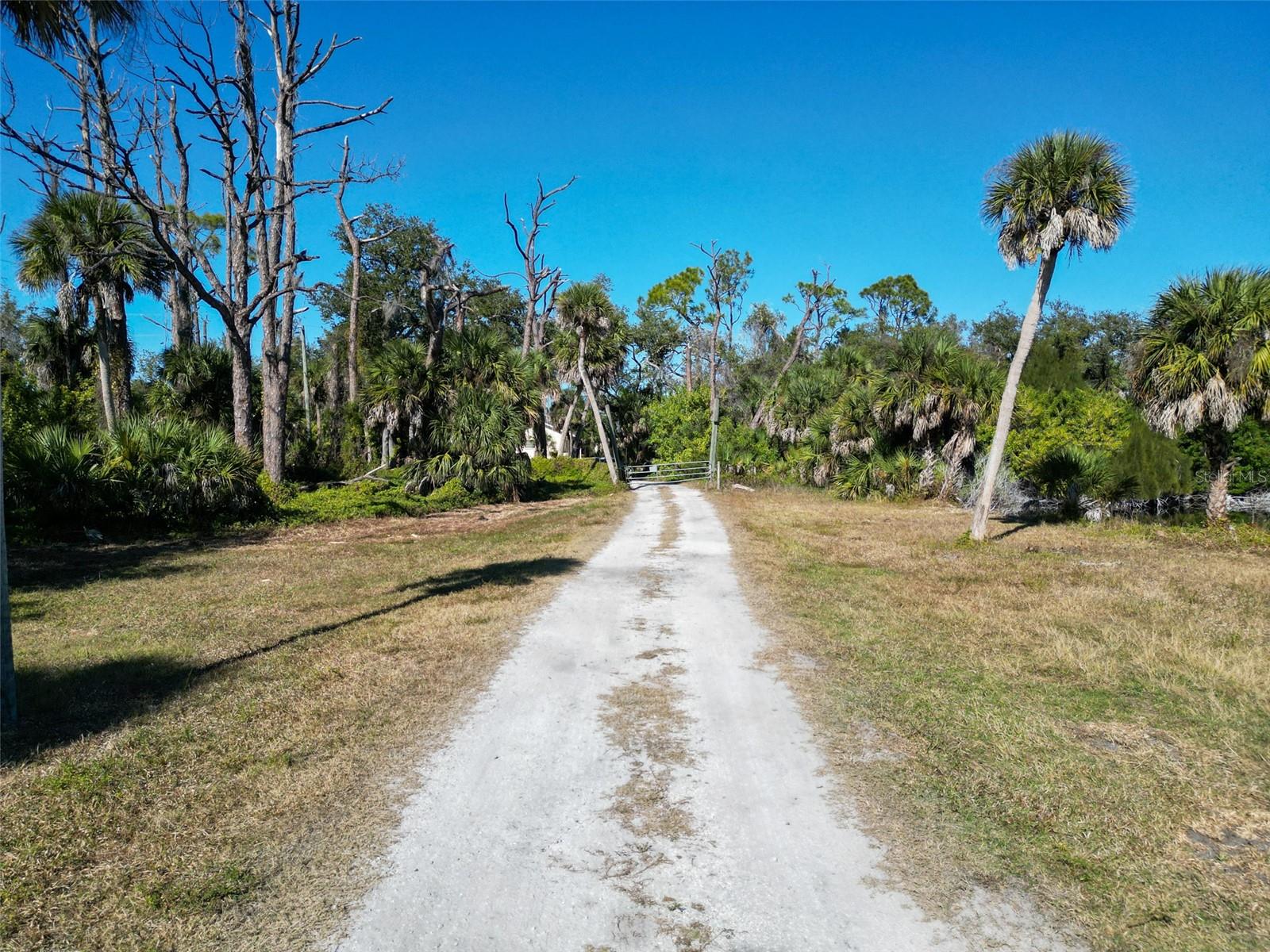 ENGLEWOOD GARDENS - Land