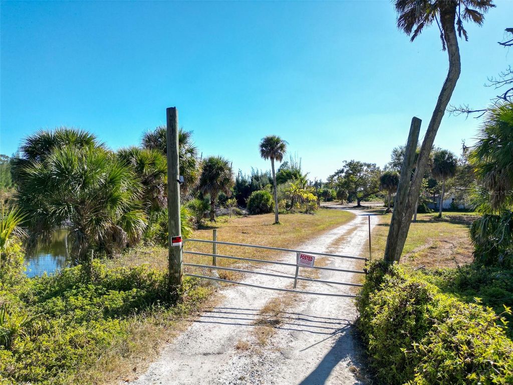 Photo of 733 Crestwood Road, Englewood, FL 34223 (MLS # A4675619)