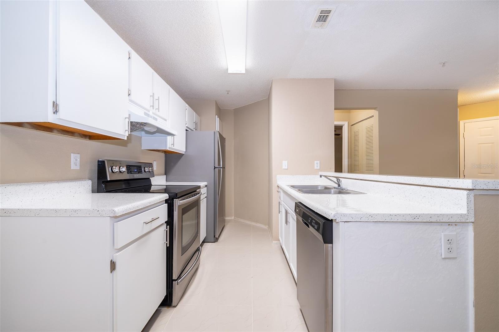 623 DORY LANE 204