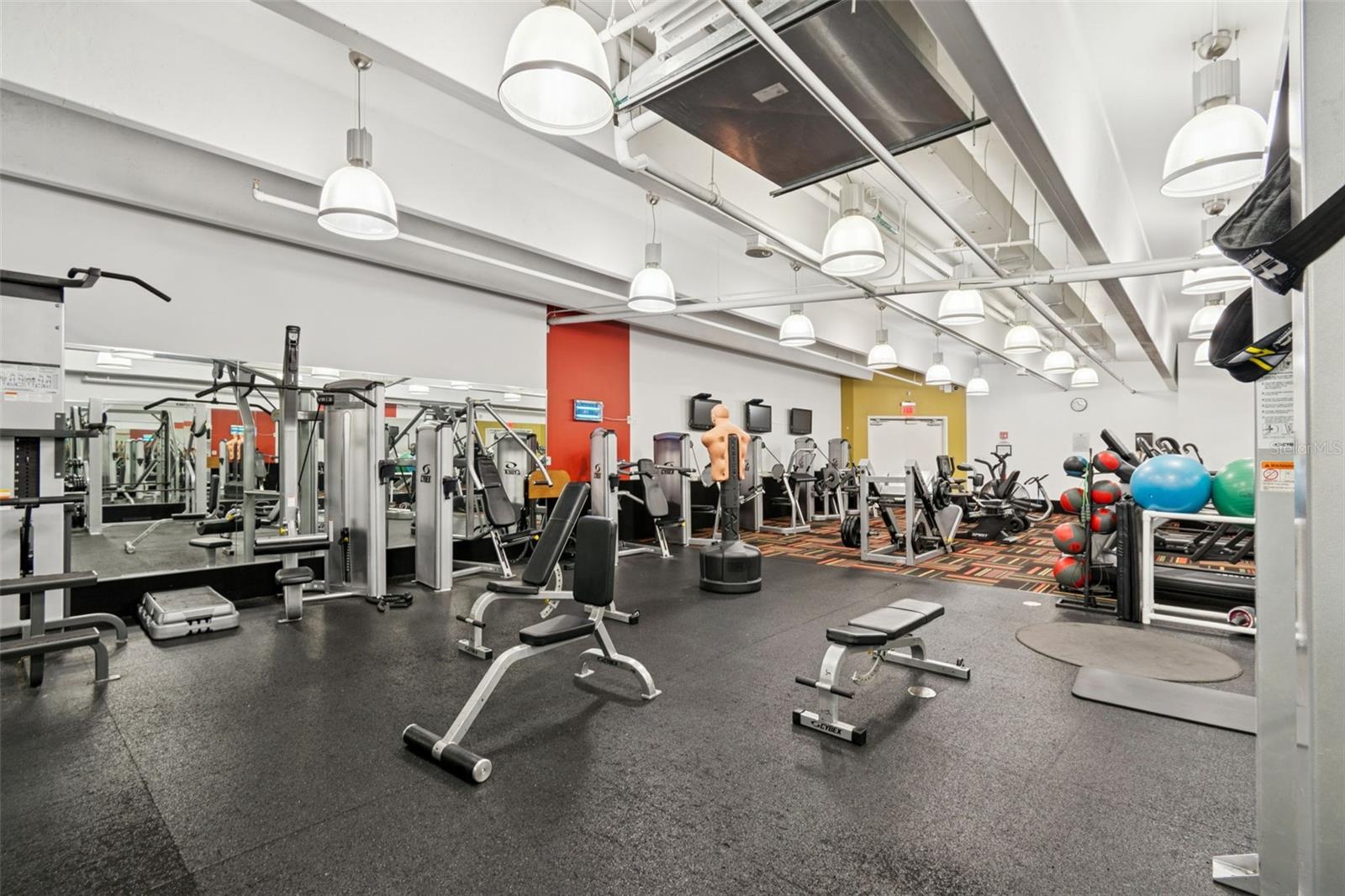 EOLA CONDOS - Residential