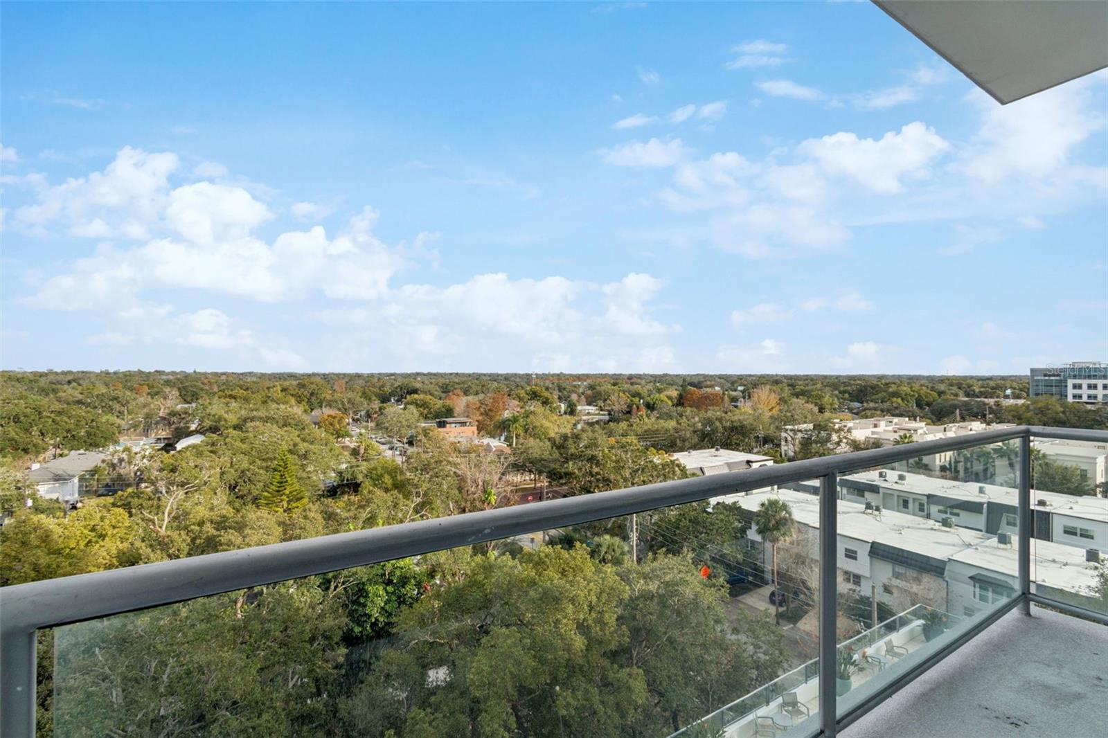 EOLA CONDOS - Residential