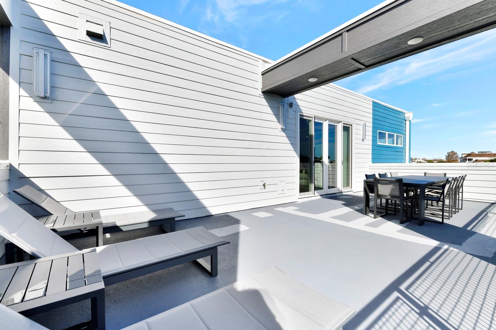 SPECTRUM AT REUNION CONDO PH 7A OR 6391/1578 UNIT - Residential Lease