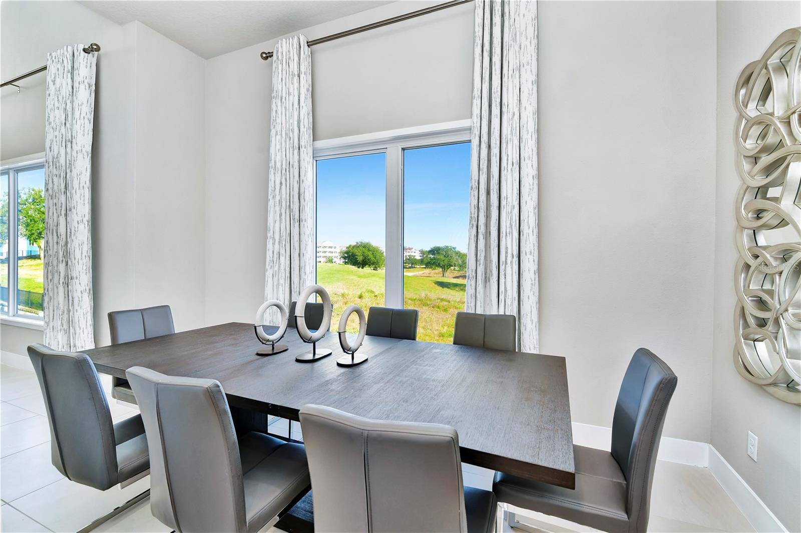 SPECTRUM AT REUNION CONDO PH 7A OR 6391/1578 UNIT - Residential Lease