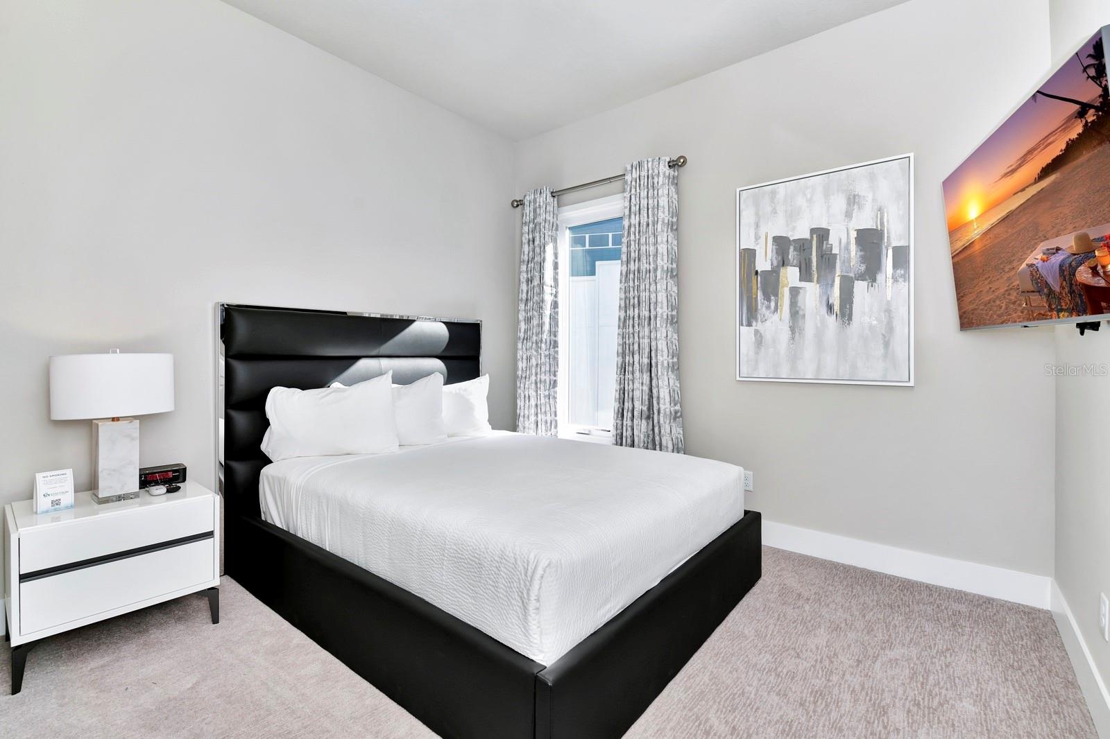 SPECTRUM AT REUNION CONDO PH 7A OR 6391/1578 UNIT - Residential Lease