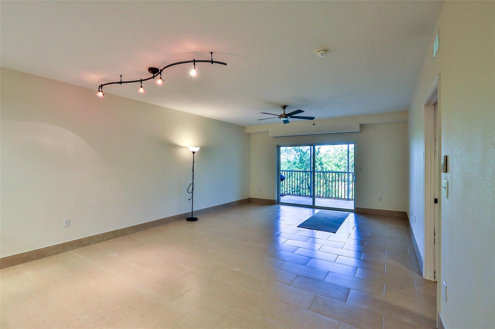 Ocean Walk/New Smyrna Bch - Residential