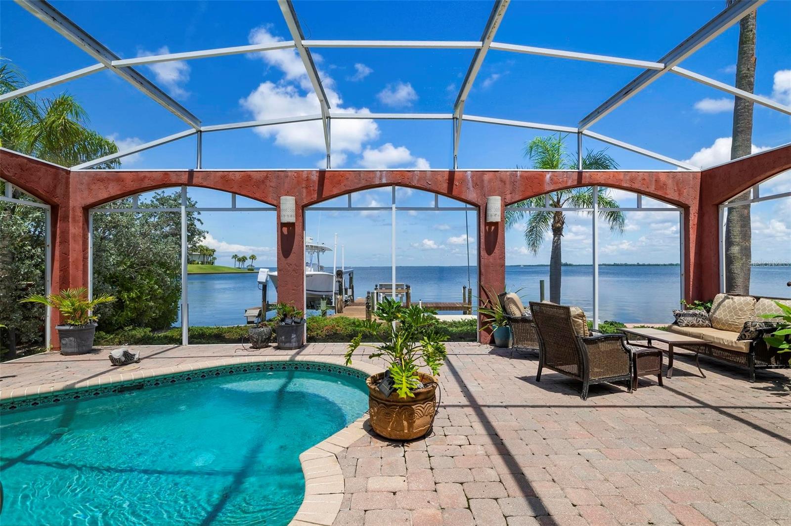 HOLMES BEACH 14TH UNIT - Residential