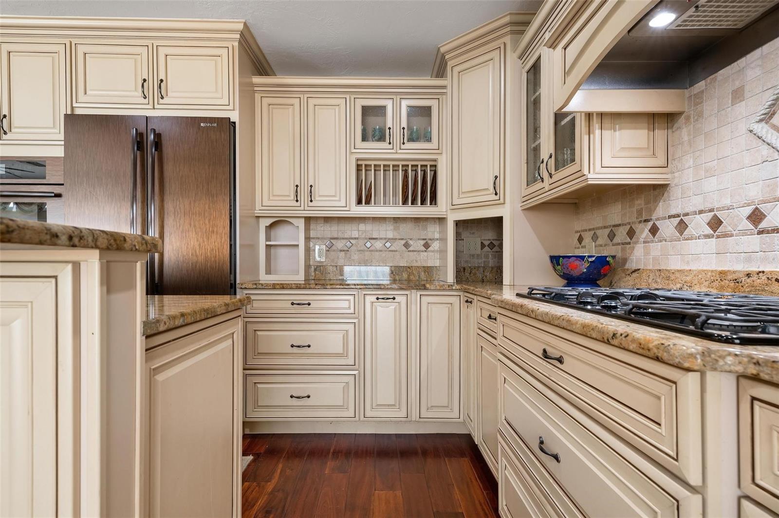 HOLMES BEACH 14TH UNIT - Residential