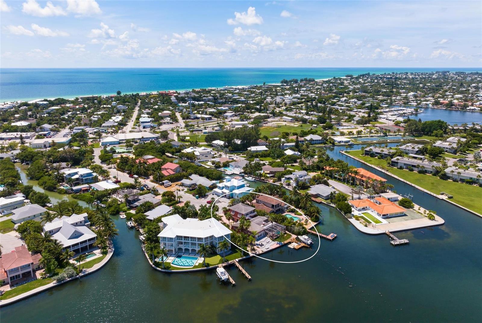 HOLMES BEACH 14TH UNIT - Residential