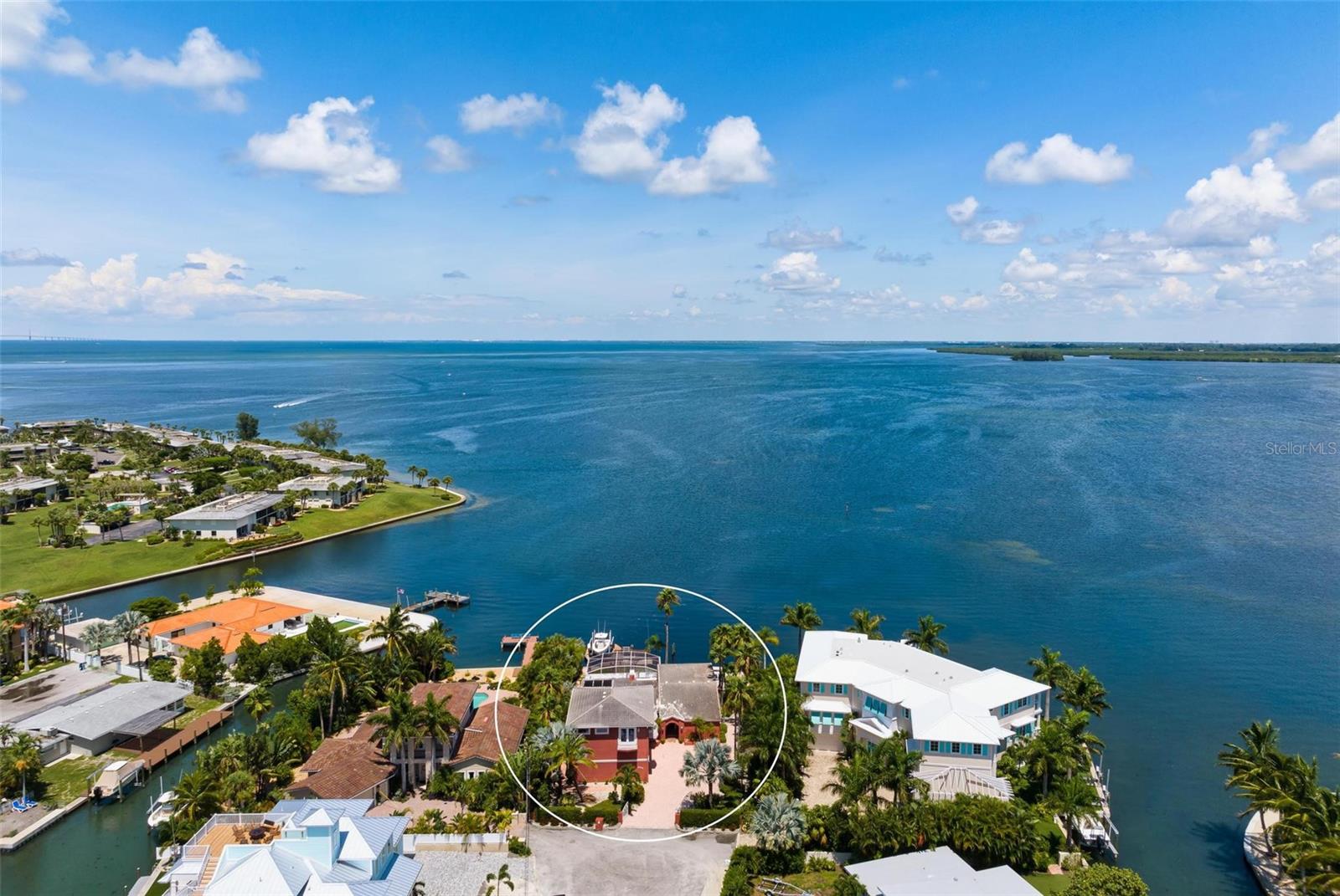 HOLMES BEACH 14TH UNIT - Residential