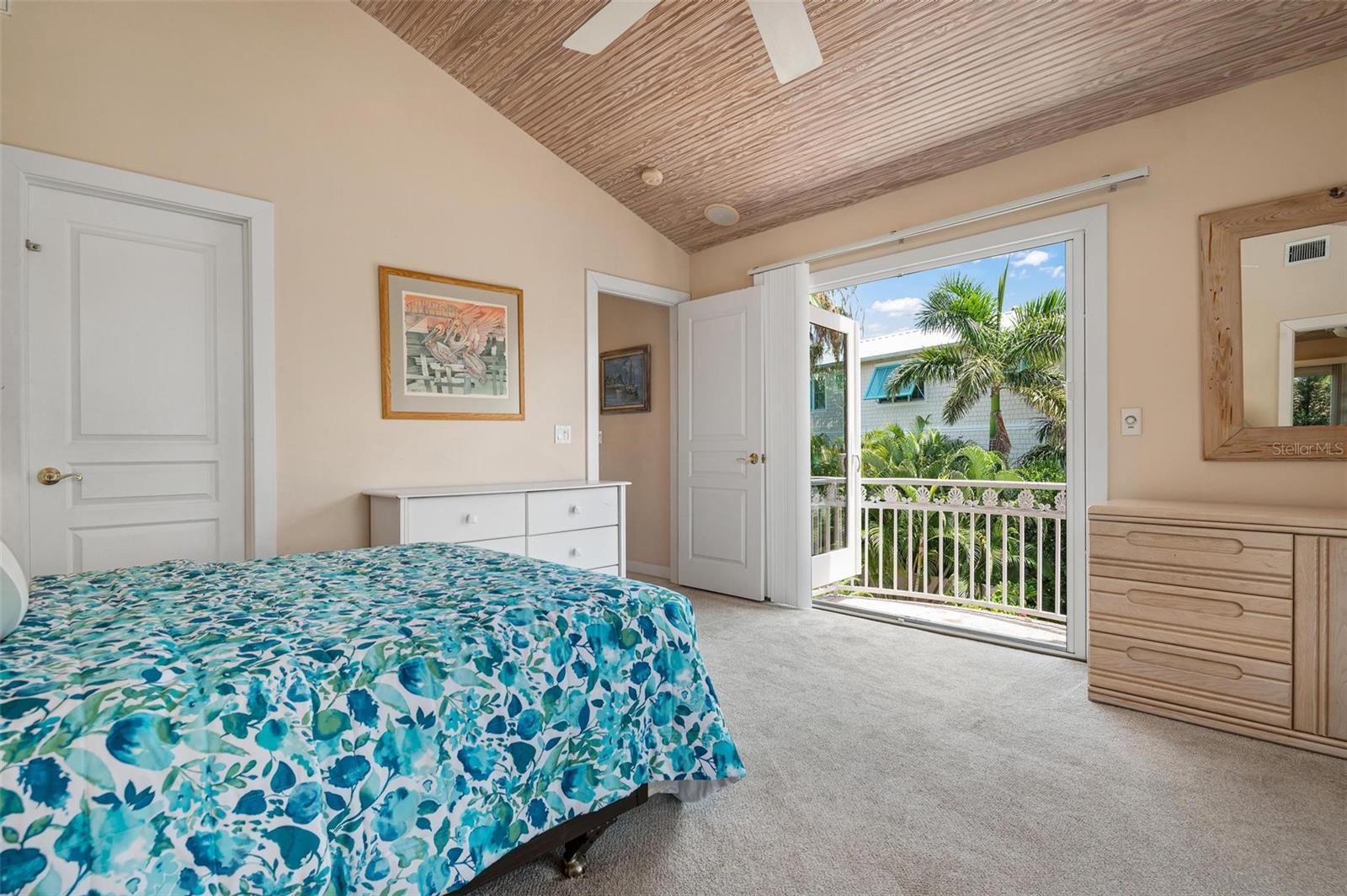 HOLMES BEACH 14TH UNIT - Residential