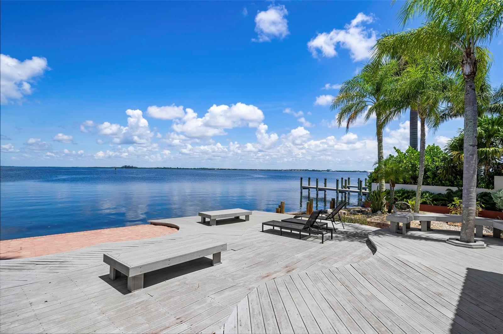 HOLMES BEACH 14TH UNIT - Residential