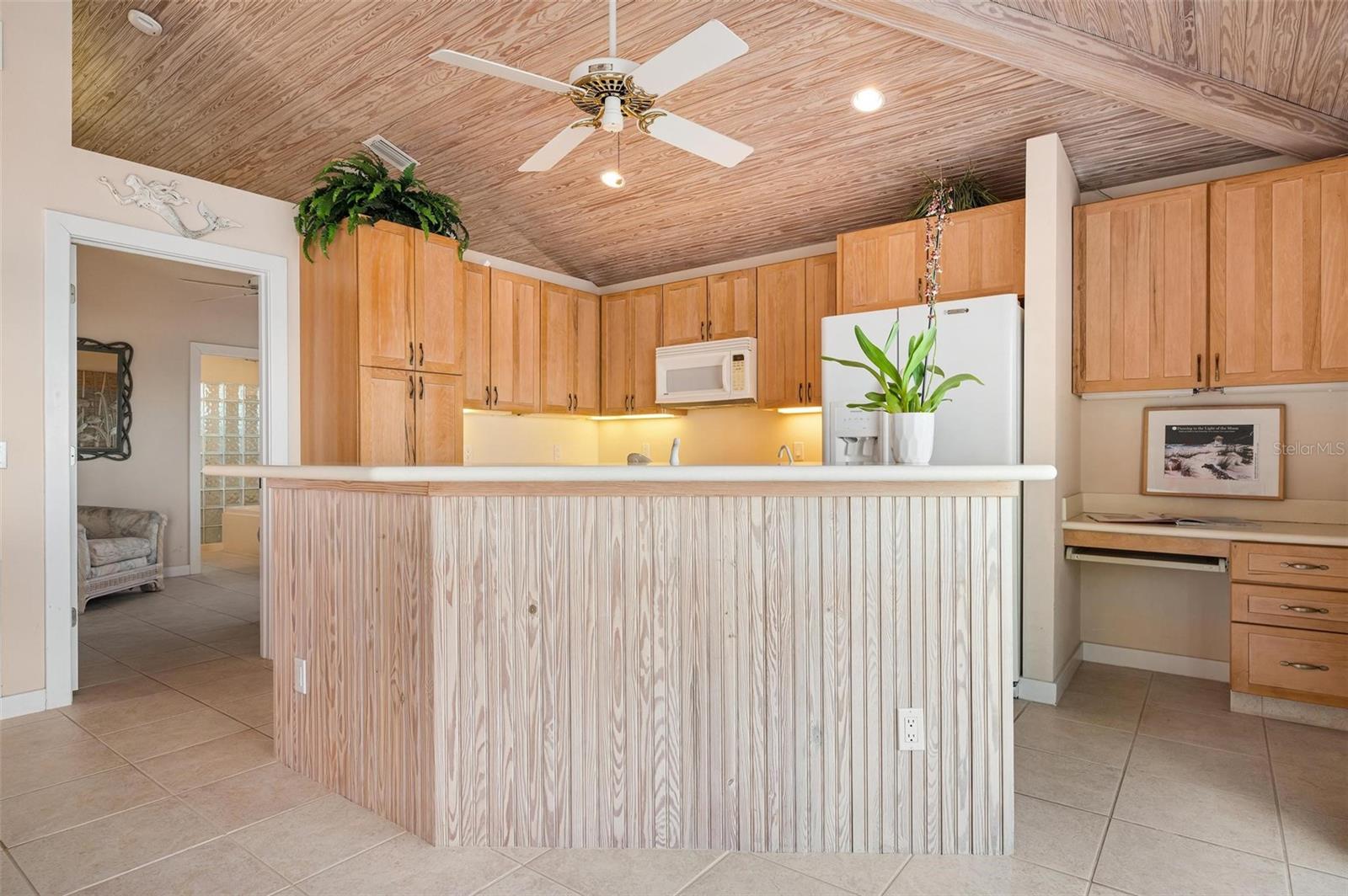 HOLMES BEACH 14TH UNIT - Residential