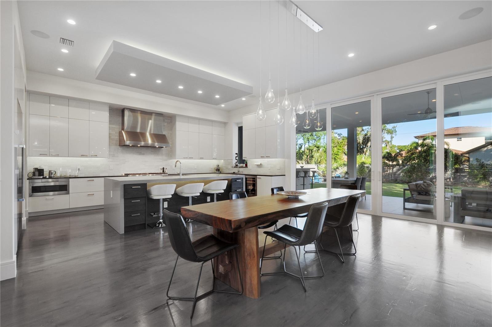 WOODBRIDGE - Residential