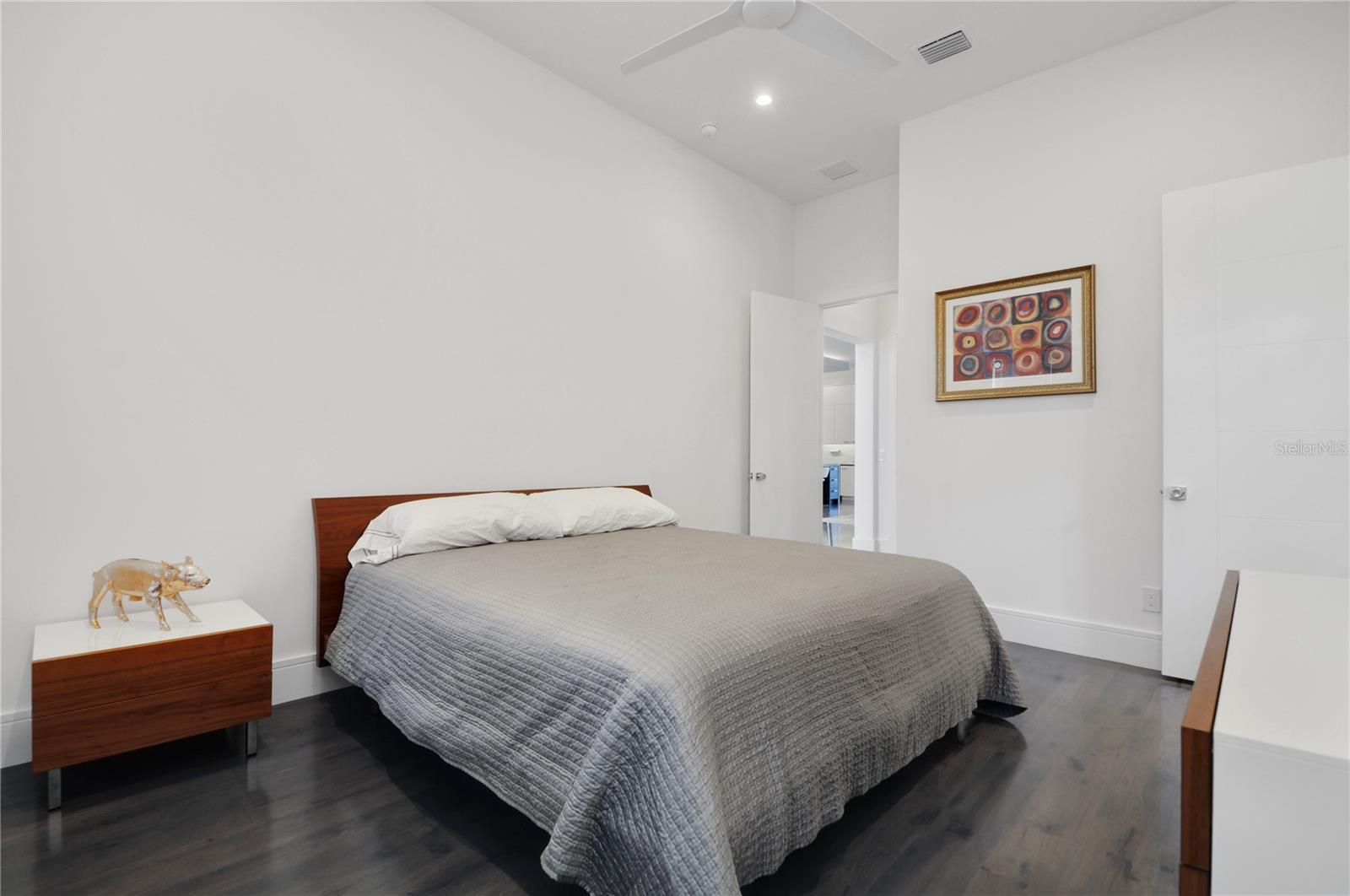 WOODBRIDGE - Residential