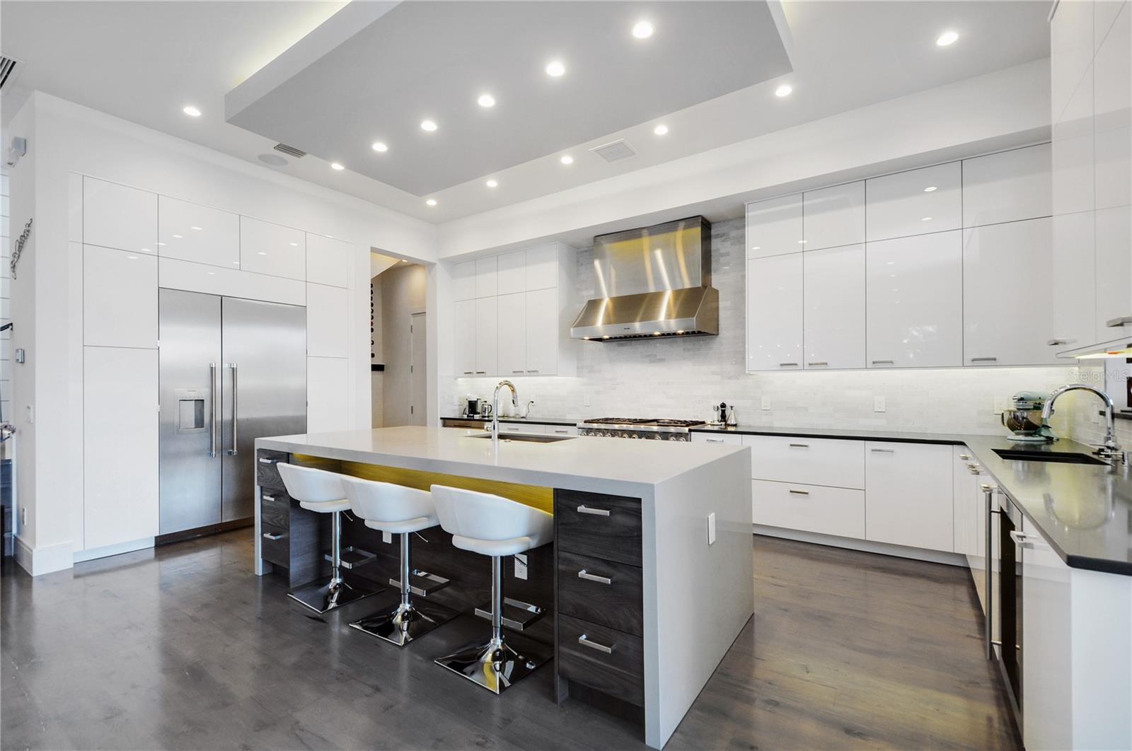 WOODBRIDGE - Residential