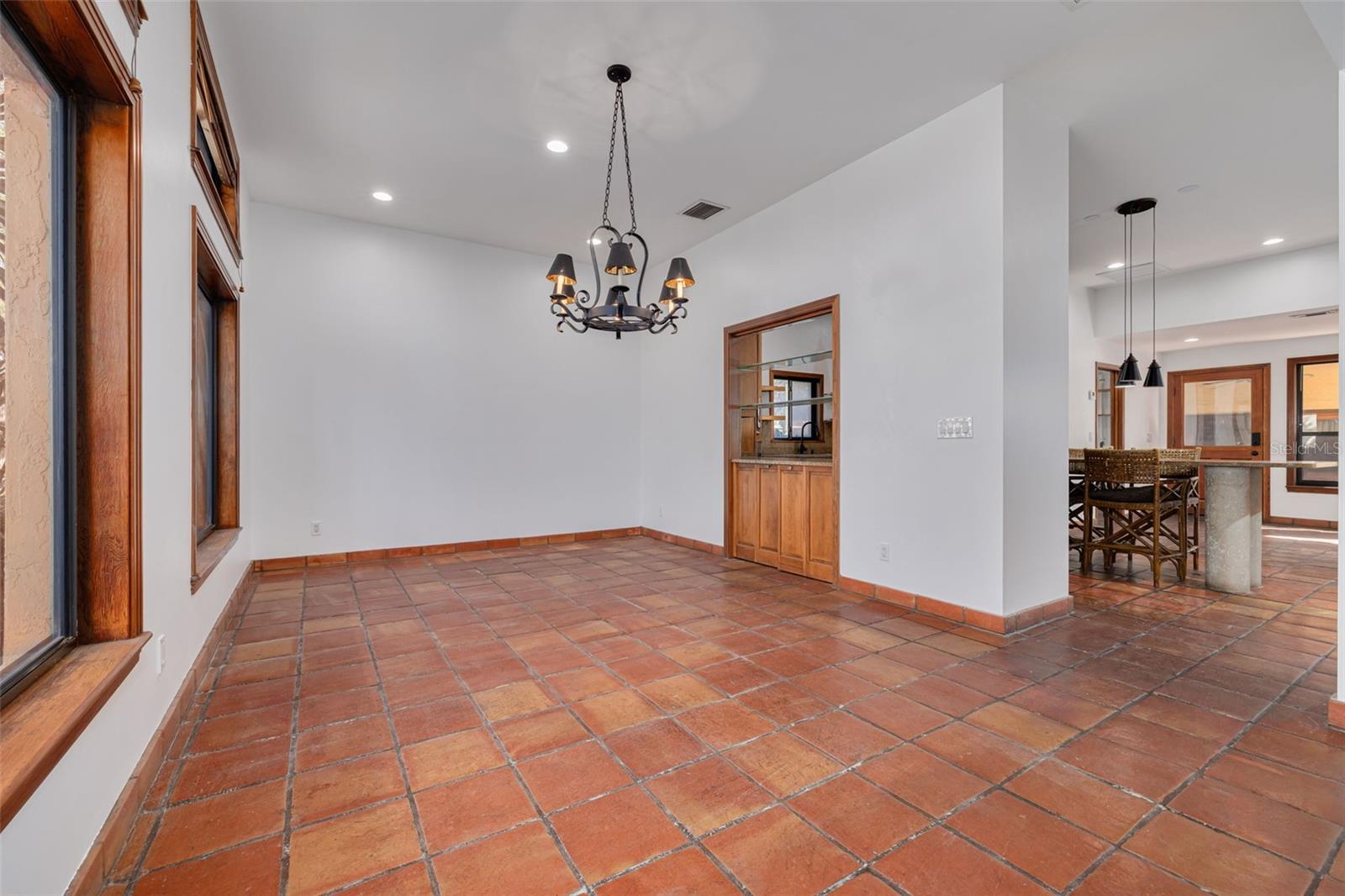 DAVIS ISLANDS PB10 PG52 TO 57 - Residential Lease