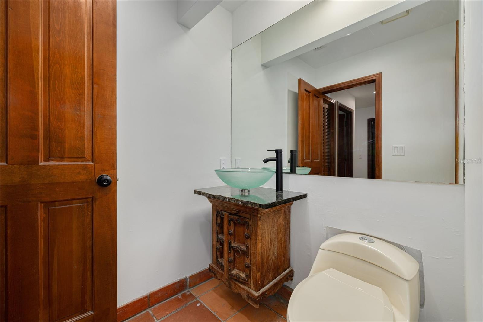 DAVIS ISLANDS PB10 PG52 TO 57 - Residential Lease