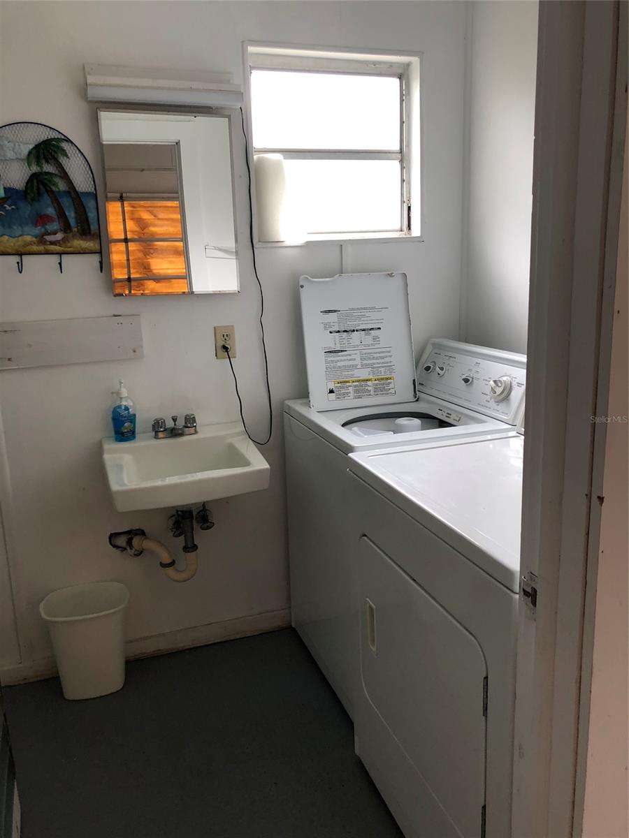 Thoburns New Smyrna Beach - Residential