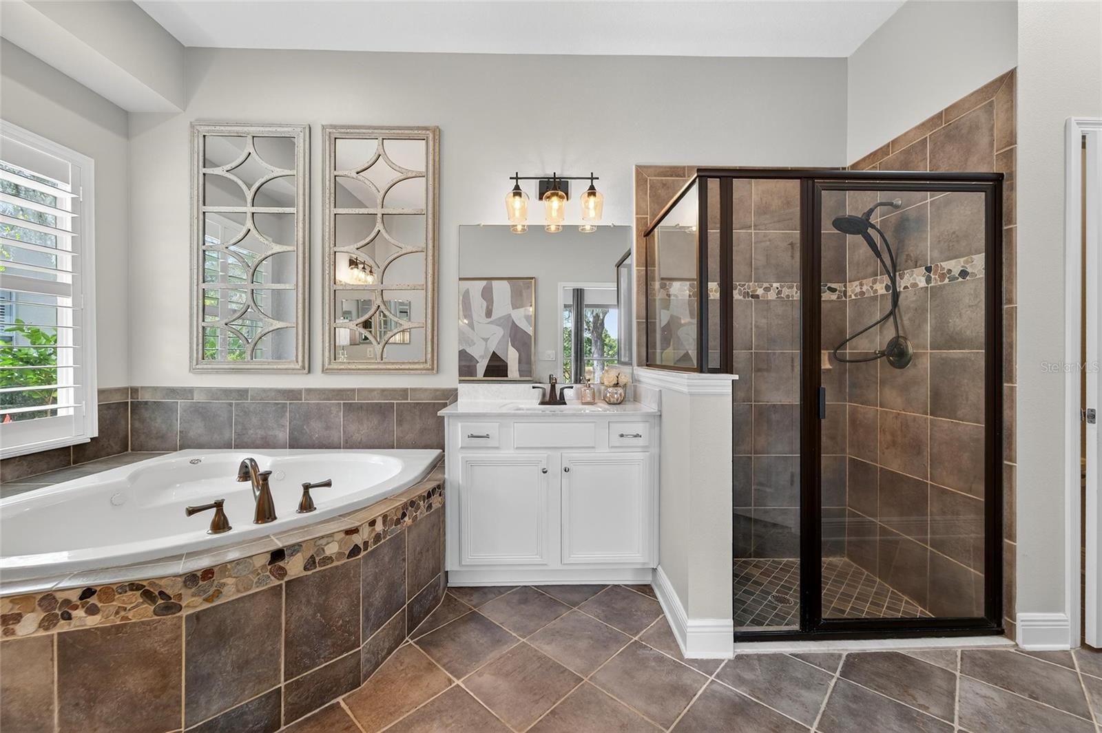 FISHHAWK RANCH PH 2 PRCL - Residential